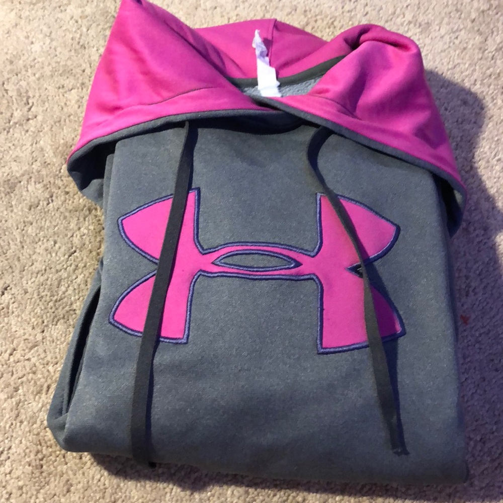 Under Armour Sweatshirt